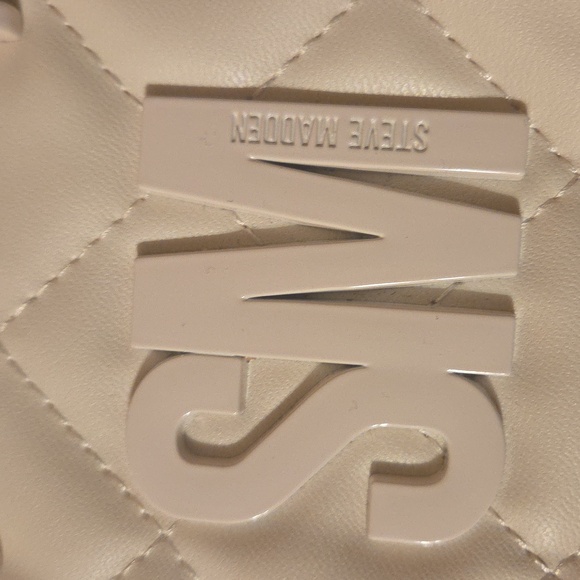 Steve Madden Handbag - Picture 2 of 8